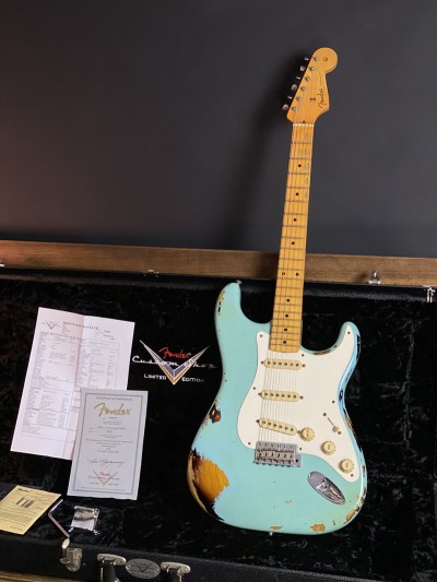 Fender Wildwood 10 57 Heavy Relic Stratocaster Daphne Blue over 2 Tone Sunburst